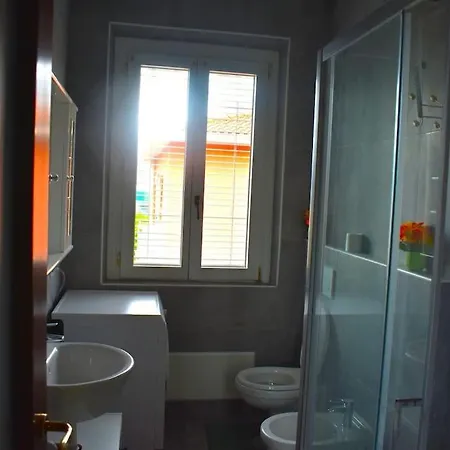 Como Lake Appartment דירה לקו