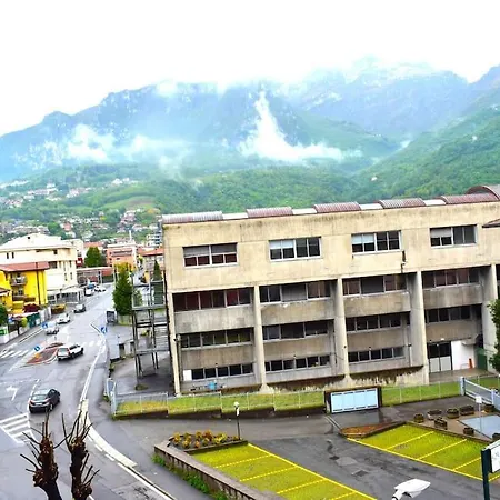 Como Lake Appartment شقة ليكو