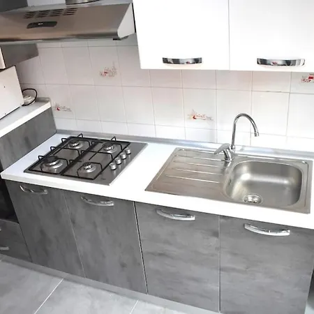 Como Lake Appartment * ليكو